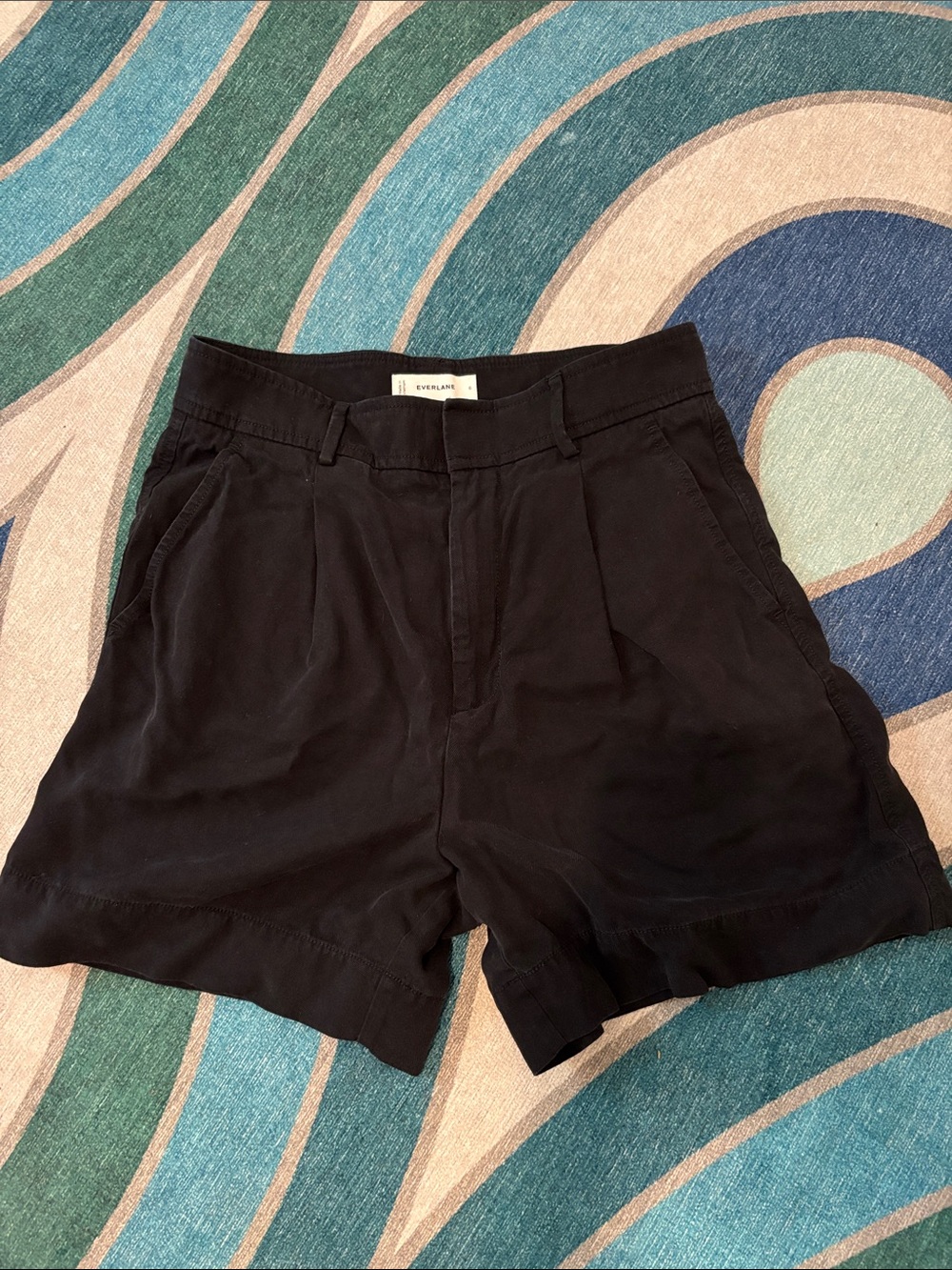 Everlane high way drape short